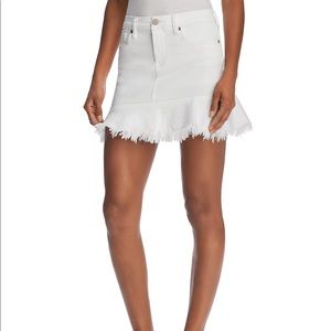 [BLANKNYC] White Ruffle-Hem Distressed Denim Skirt